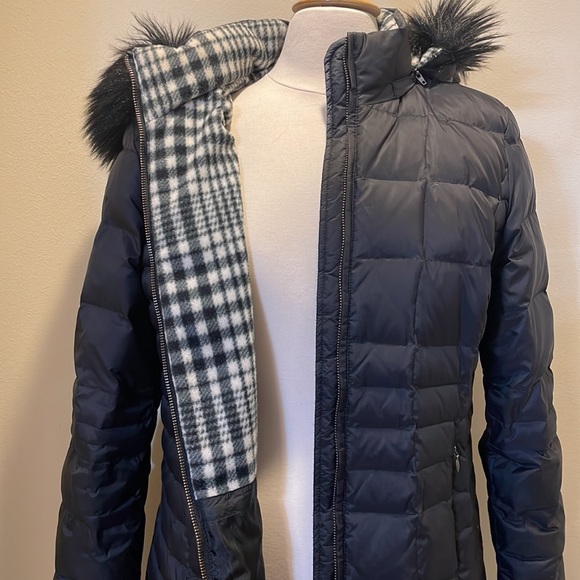 Talbots Black Mid-length Puffer Detachable Faux Fur Hood Checker Accent - Picture 10 of 13